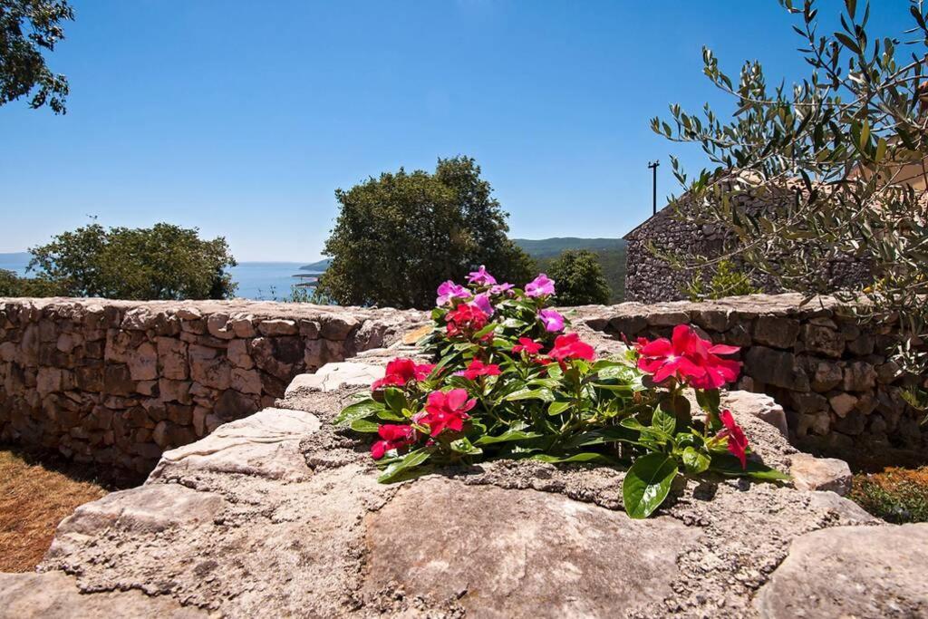 Peaceful Apartment With Beautiful Sea View Rabac Exterior photo